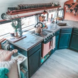 If you're interested in herbs and are considering creating your own apothecary at home, consider these tips before you start for the best results. | Since We Woke Up | sincewewokeup.com